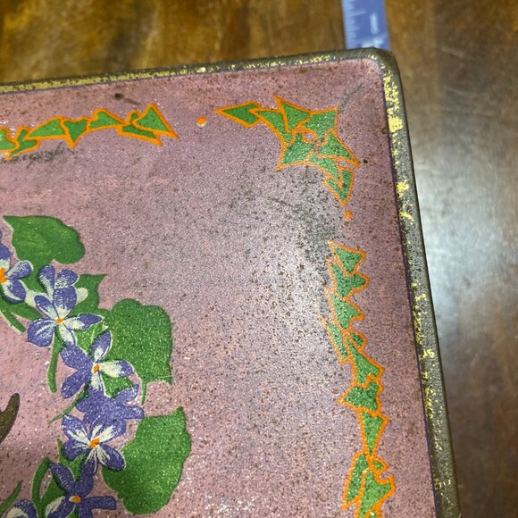 Vintage Chocolate Box from Paris/New York - Picture 6 of 14